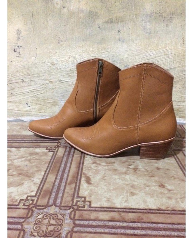 Genuine Leather Lady Boots